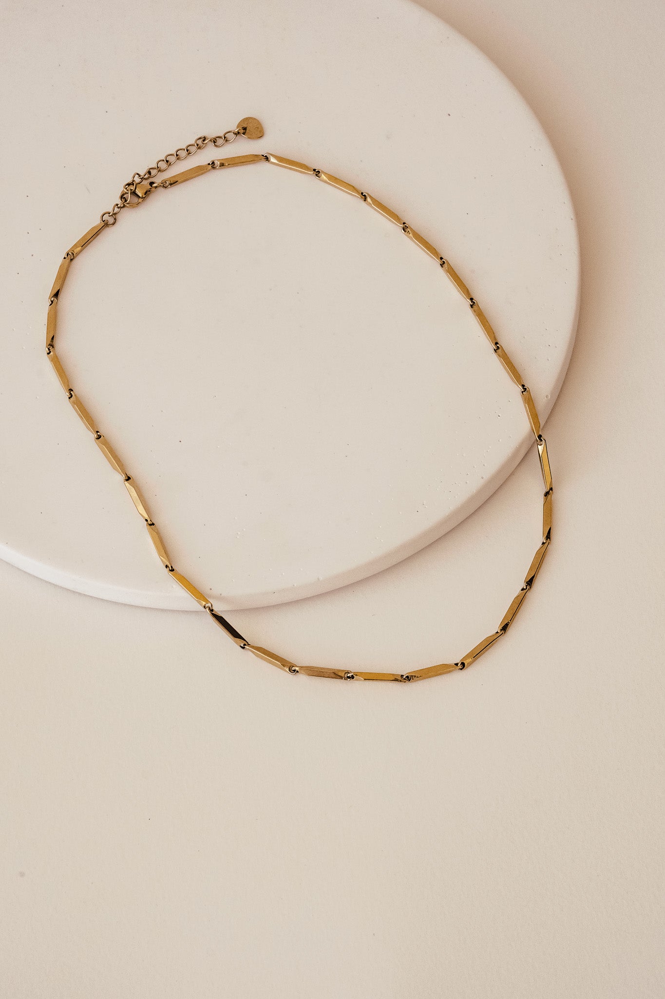 Alma Necklace