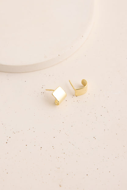 Emily Earrings Gold