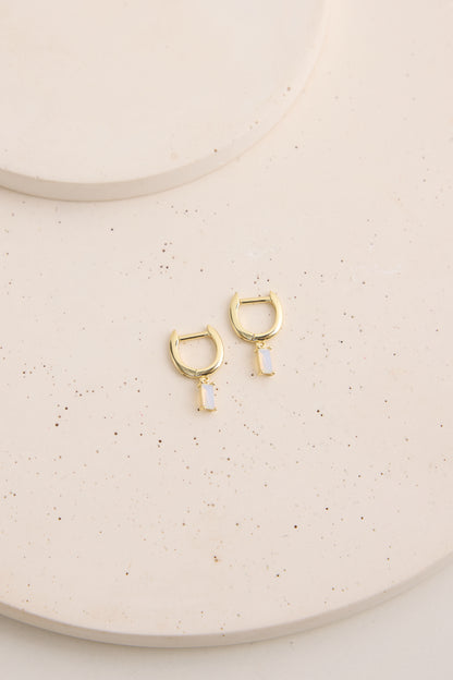 Suri Earrings Gold