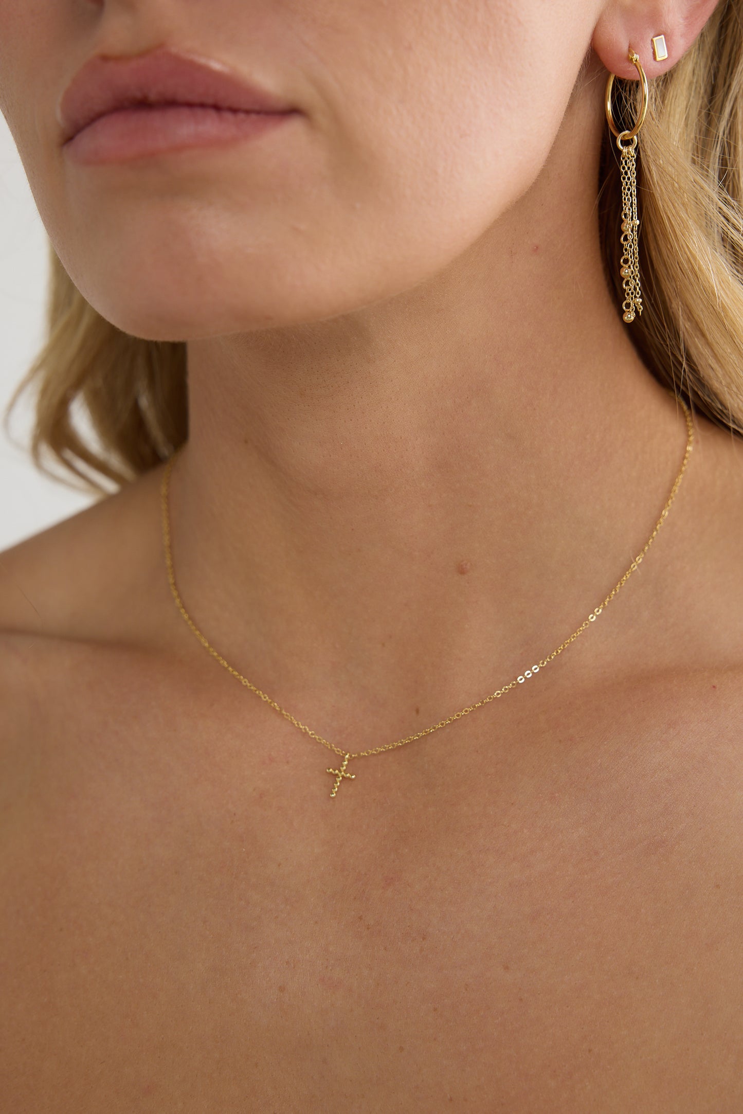 Holly Necklace Gold