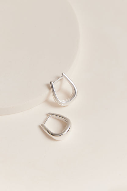 Ada Hoop Earrings Silver