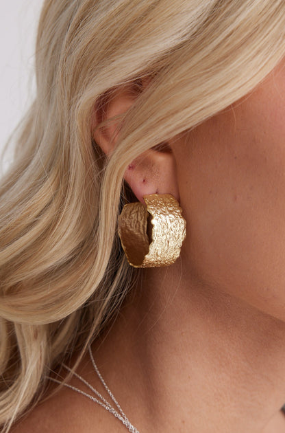 Sophia Hoop Earrings Gold